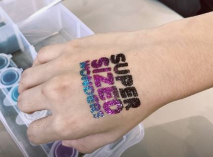 glitter tattoo